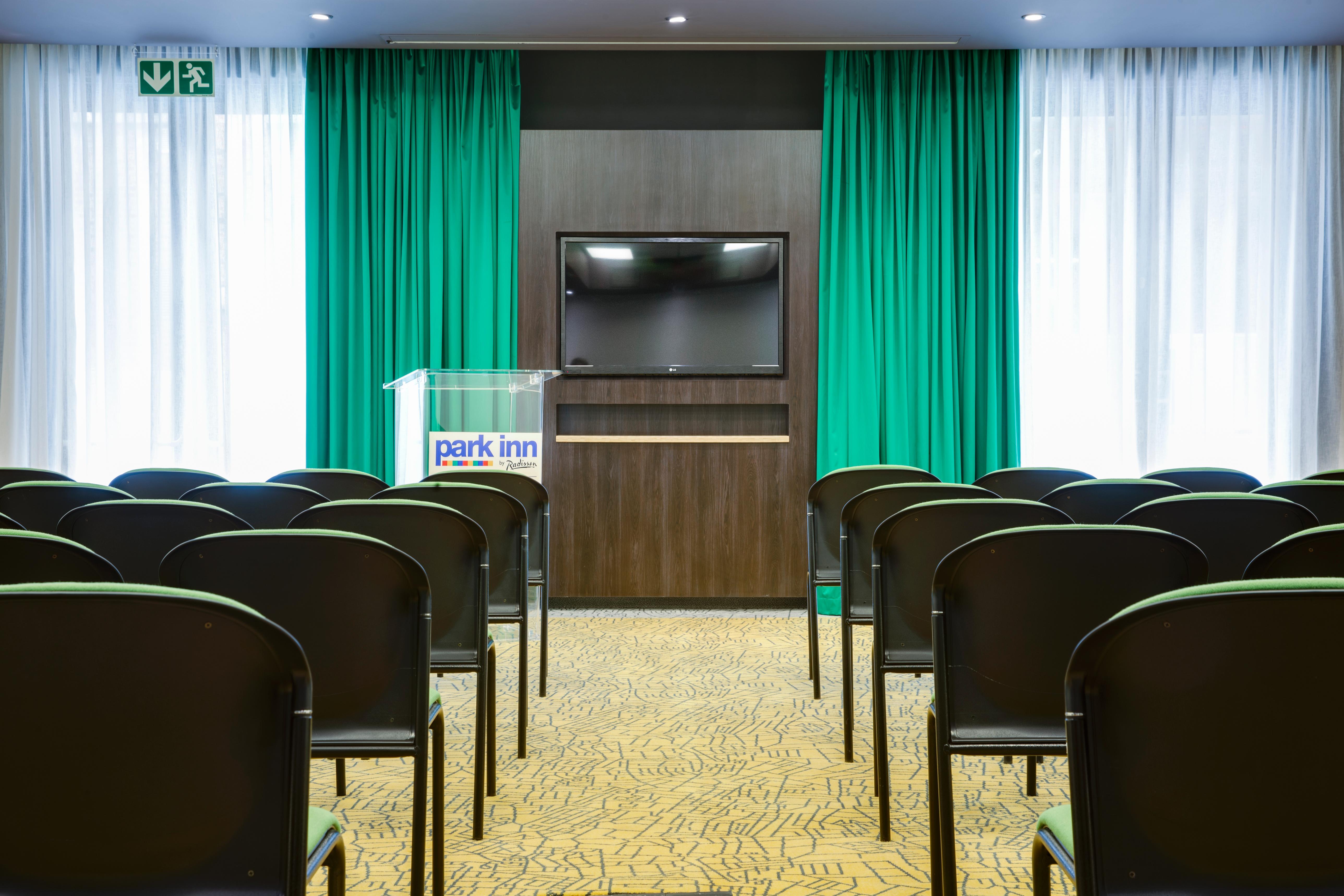 Park Inn By Radisson Cape Town Newlands Екстер'єр фото