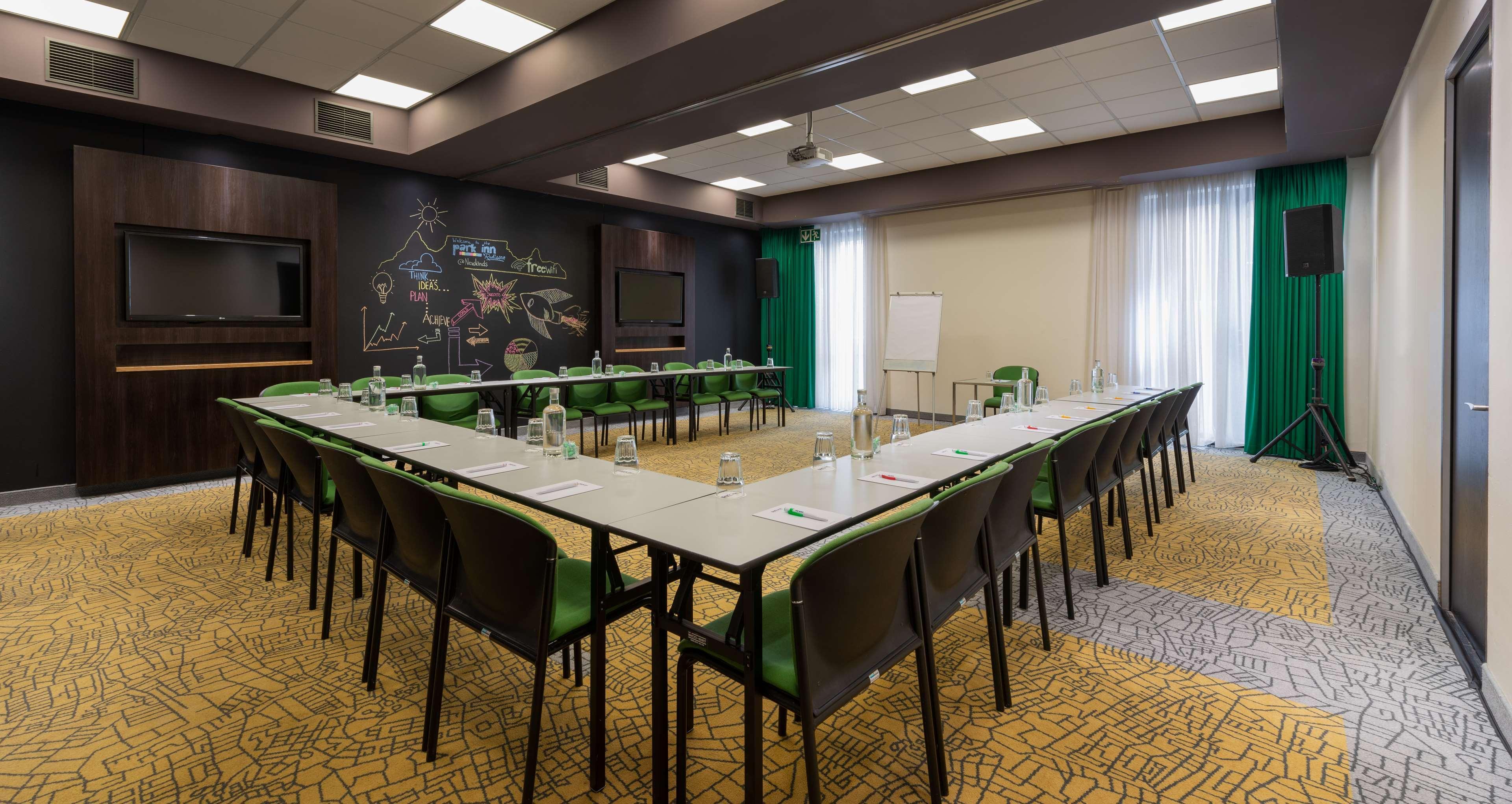 Park Inn By Radisson Cape Town Newlands Екстер'єр фото