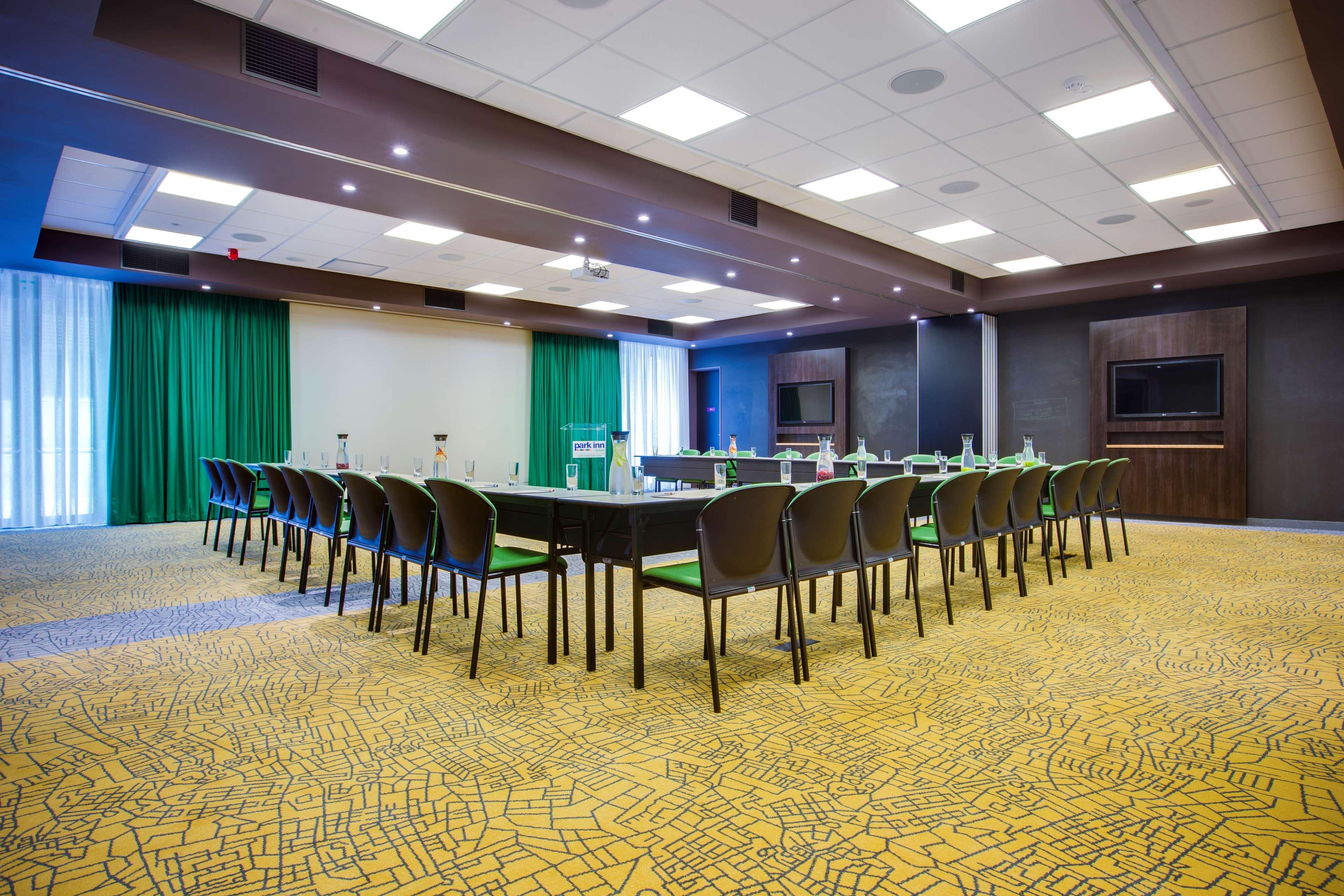 Park Inn By Radisson Cape Town Newlands Екстер'єр фото